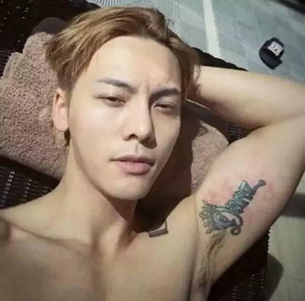 明星的刺青,揭秘明星刺青背后的故事